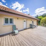 Holiday home Familial A - Nature, Terrasses & Jardin Clos, Vue Vallee, Foret
