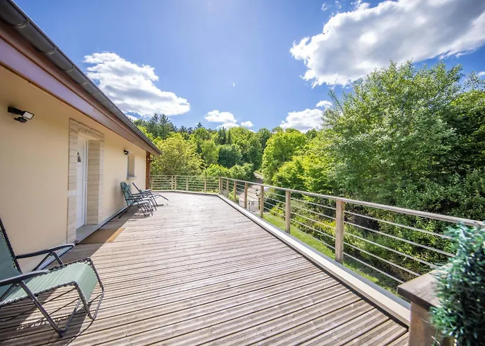 Дом отдыха Familial A - Nature, Terrasses & Jardin Clos, Vue Vallee, Foret Jezainville