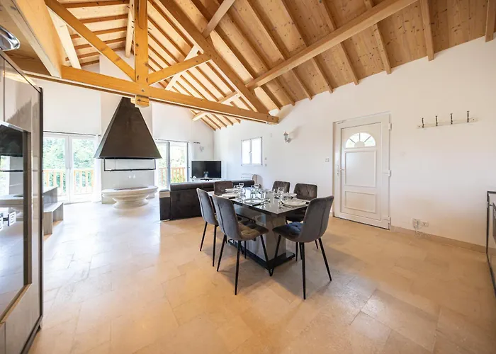 Familial A - Nature, Terrasses & Jardin Clos, Vue Vallee, Foret Дом отдыха *