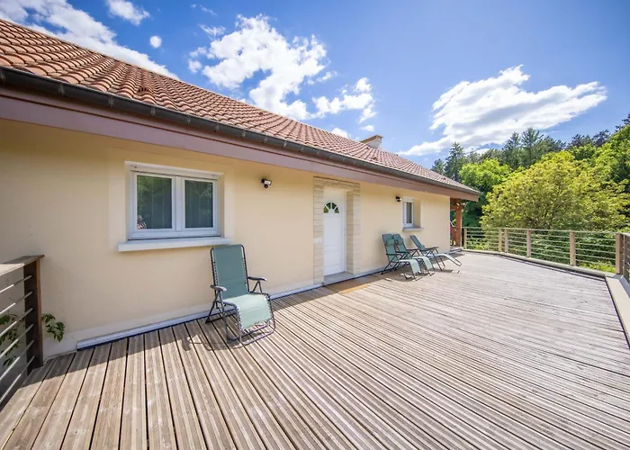 Дом отдыха Familial A - Nature, Terrasses & Jardin Clos, Vue Vallee, Foret