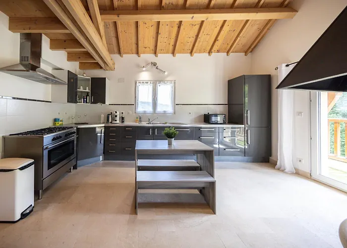 Familial A - Nature, Terrasses & Jardin Clos, Vue Vallee, Foret Jezainville