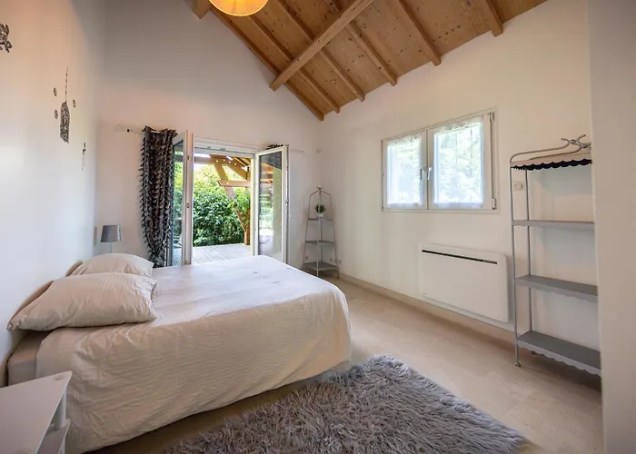 Familial A - Nature, Terrasses & Jardin Clos, Vue Vallee, Foret