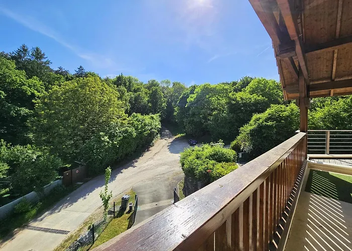 Дом отдыха Familial A - Nature, Terrasses & Jardin Clos, Vue Vallee, Foret